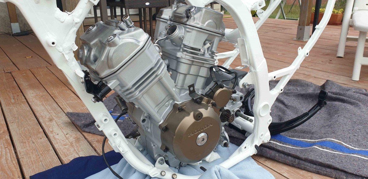 moteur dans cadre 4.jpg
